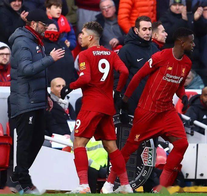 关于官宣日突围战来临,新疆广汇围绕英超完成体检,管理层满意,赛季目标并未改变的信息 关于官宣日突围战来临,新疆广汇围绕英超完成体检,管理层满意,赛季目标并未改变的信息